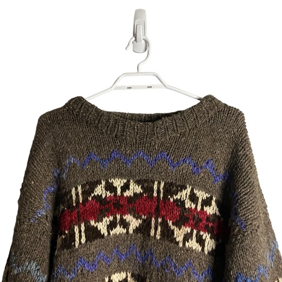 Paradigm - Picture 2 of 7